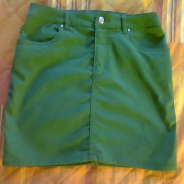 Mini suknja H&M, nova, povoljno