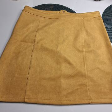 OKER ŽUTA SUKNJA VEL. 42/44