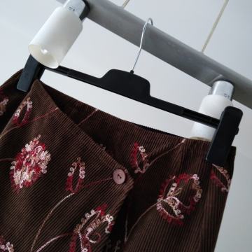 PREKRASNA SANT SUKNJA