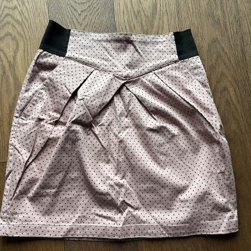 Roza točkasta suknja S