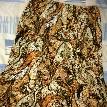 ŠARENA SUKNJA - VEL.42