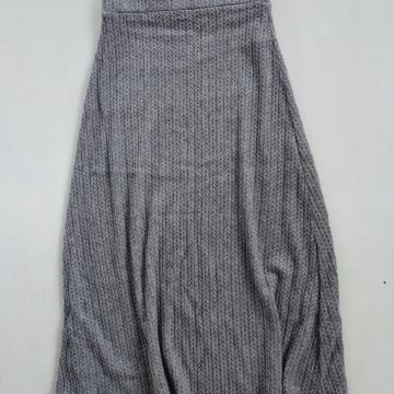 Siva pletena Mango suknja