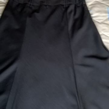 NOVA SIVA SUKNJA MANA - VEL.44