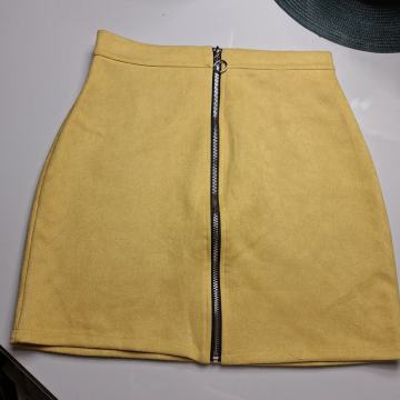 ŽUTA BRUŠENA SUKNJA VEL. S - NOVO