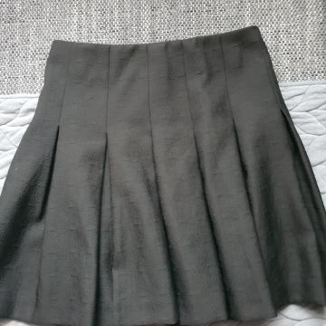 Suknja crna, S veličina, Esprite