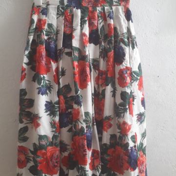 Suknja od lana na ruže lan 36