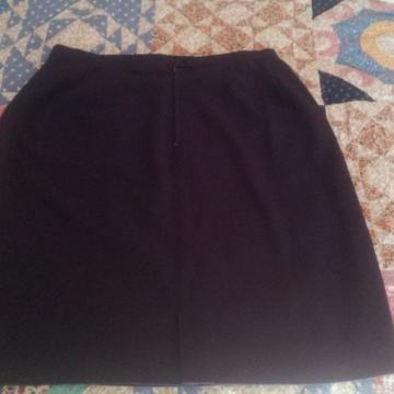 VELIKI BROJ SUKNJA ŠOS 4XL 5XL 48 50