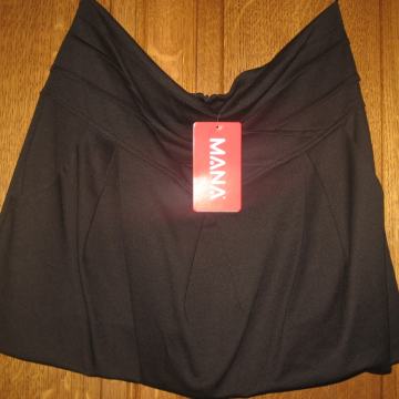 SUKNJA VEL. L / XL -  N O V O