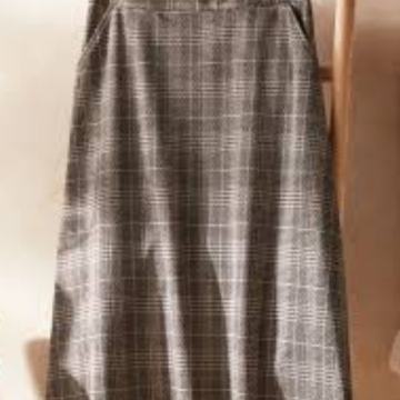 SUKNJA vel. S, M i L - NOVO