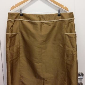 Svilena suknja Marina Rinaldi, vel. L