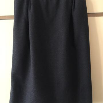 Vintage suknja Valentino 1980-e, antracit crna, vel. 40