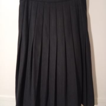 VUNENA SUKNJA VEL S/M