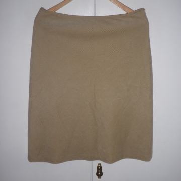 XNATION - ELEGANTNA SAMTANA SUKNJA 38 / 40 M