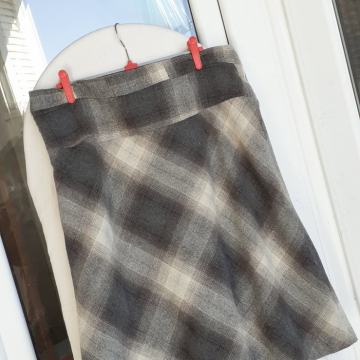 XNation karirana suknja A kroja L/42