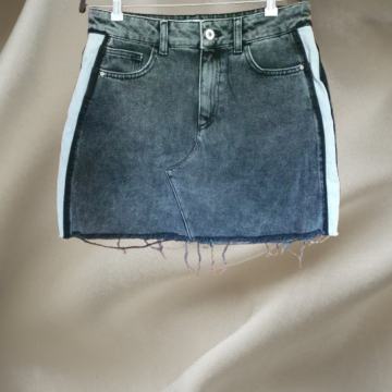 Zara traper suknja M