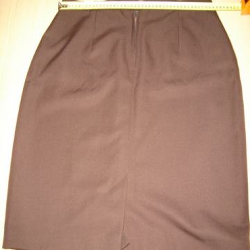 Ženska smeđa suknja (Šos)