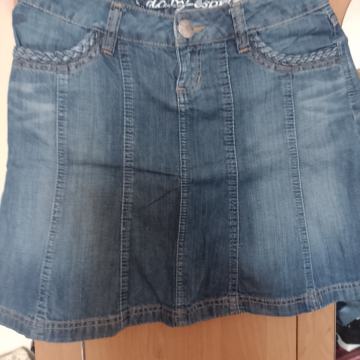 Zenska suknja traper. Broj 34