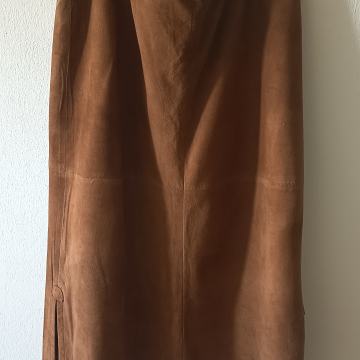 ženska suknja  vel 42