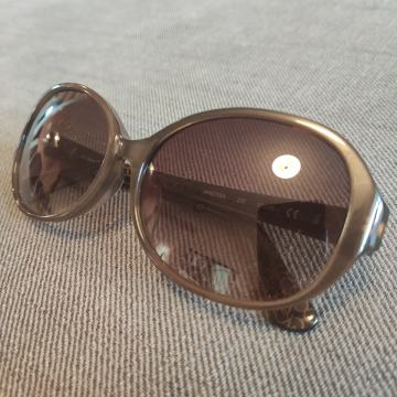 Calvin Klein ženske sunčane naočale