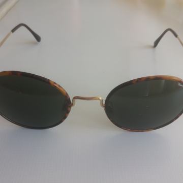 Giorgio  Armani  naočale pravo staklo