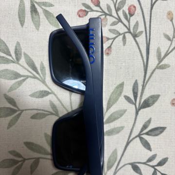 Hugo boss suncane naocale