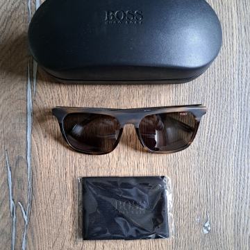 HUGO by Hugo Boss - Sunčane naočale + Etui