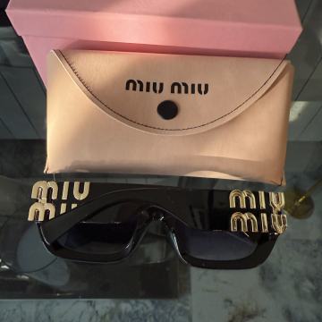 MIU MIU nove naočale