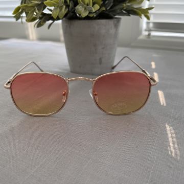 Naočale sunčane /TOTALNA ČISTKA