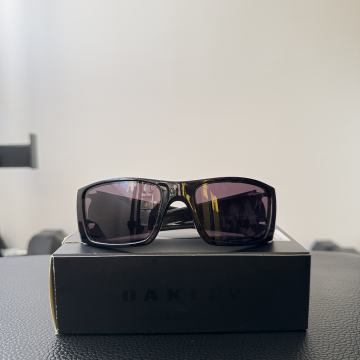 Oakley Lux sunčane naočale