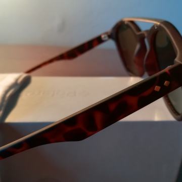 Polaroid* sunčane naočale - NOVO