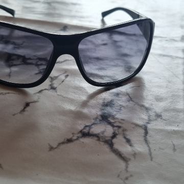 Police sunčane naočale