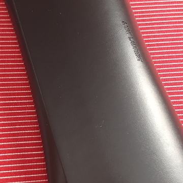 PRODAJEM NOVE  SAINT LAURENT NAOČALE