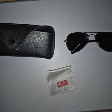 Prodajem sunčane naočale RAY BAN AVIATOR RB 3025 POLARIZED! Original