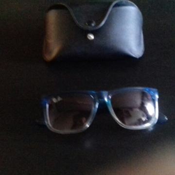 Ray Ban