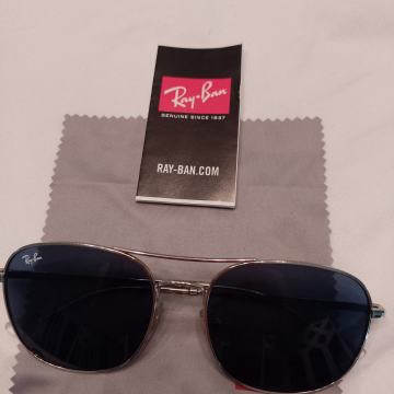 Ray Ban