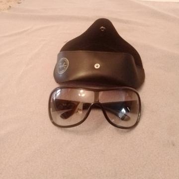 Ray-Ban sunčane naočale