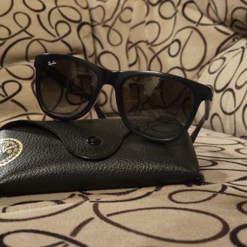 RayBan modre sunčane naočale