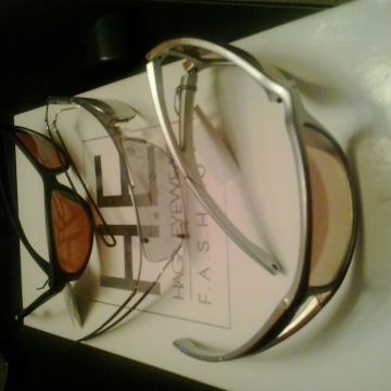 Sunčane naočale i etui za dioptrijske naočale