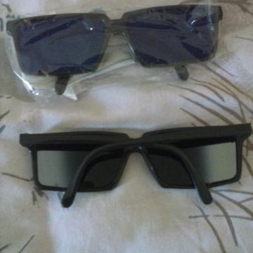 007 sunčane naočale kvalitetne njemačke s kojima vidite iza leđa NOVE