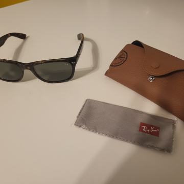 Sunčane naočale Ray Ban New Wayfarer (polarized)