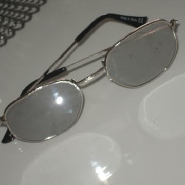 SUNČANE NAOČALE - NOVO