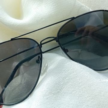 SUNČANE NAOČALE NOVO