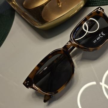 SUNČANE NAOČALE S TIGRASTIM UZORKOM - NOVO