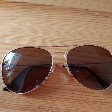 Suncane naocale Trucker Gold Line