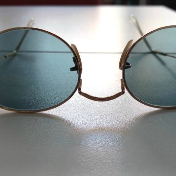 VINTAGE Ray Ban RB 3547 001/3M 51021 145 2N Made in Italy.  Gold &blue