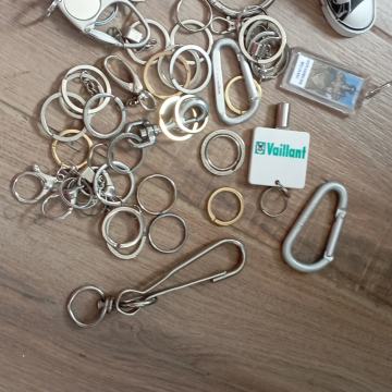 ALKICE METALNE,KARABINI i PRIVJESCI