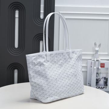 Goyard Artois