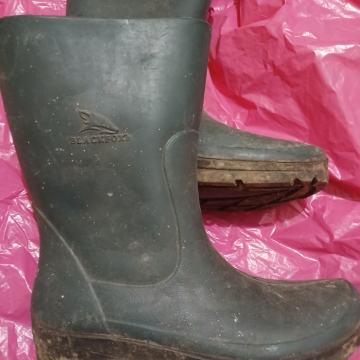 GUMENE čizme br.38-39-kraci model