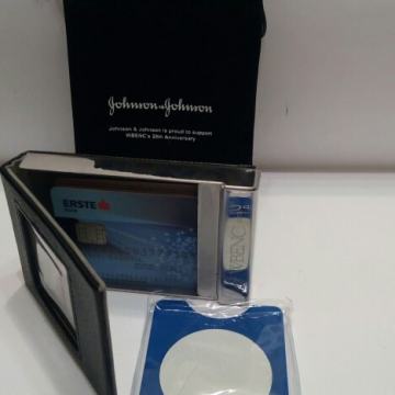 Johnson-Johnson novčanik za bankovne kartice