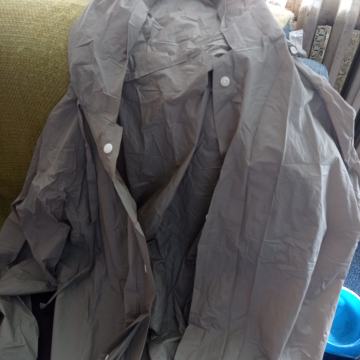 KIŠNA KABANICA Siva-vel.XL